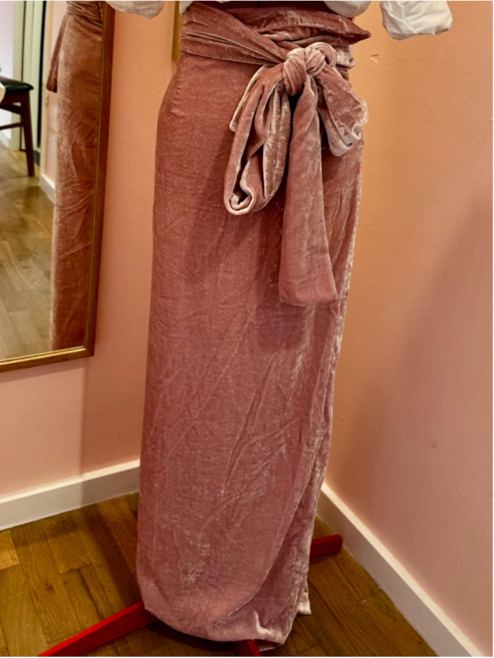 Women's Bernadette Bow Velvet Maxi Skirt Pink Size 2 XS